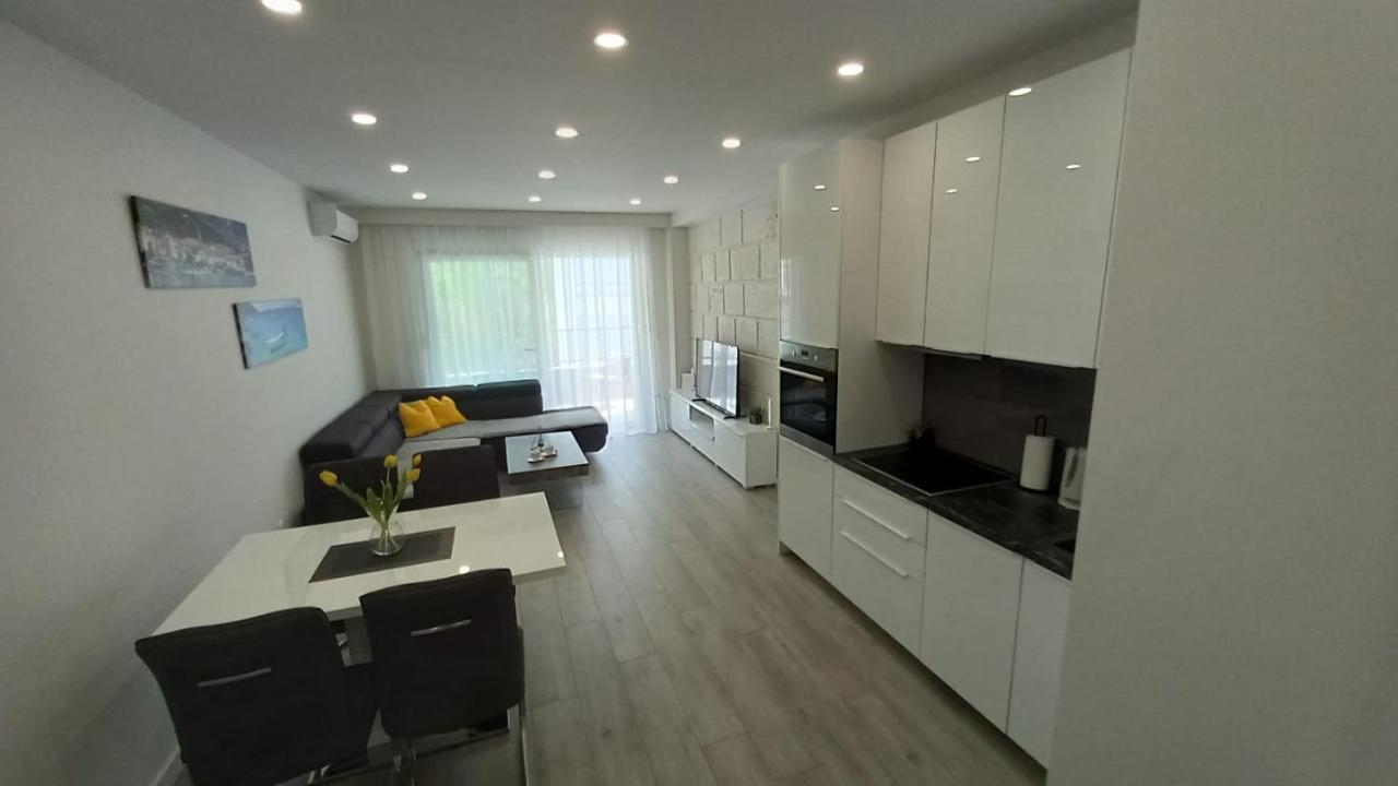 Lux Apartman Antonija 马卡尔斯卡 外观 照片